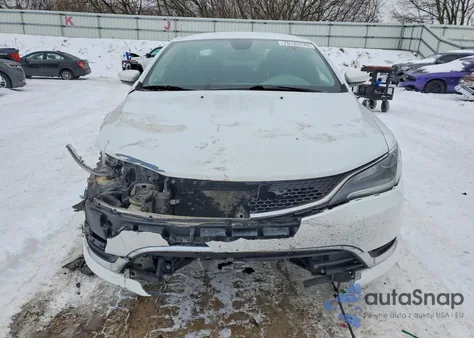 2016 Chrysler 200 Limited z USA, uszkodzony, nr VIN 1C3CCCAB7GN102824